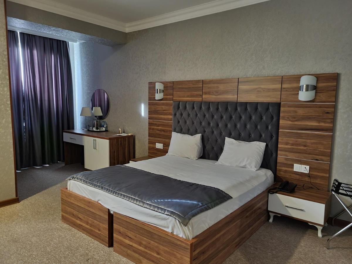 Royal Sapphire Hotel Baku Kültér fotó