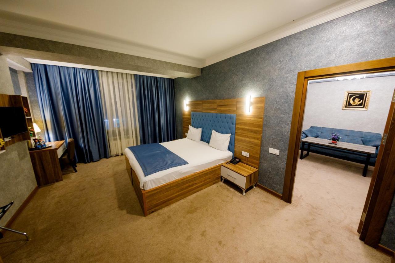 Royal Sapphire Hotel Baku Kültér fotó